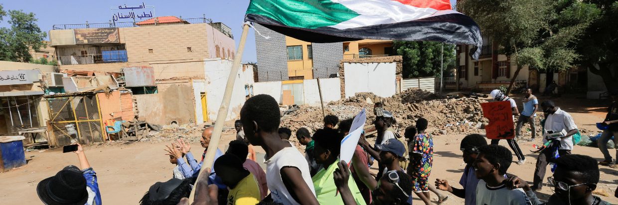 Caption: Protesters march during a rally against military rule following the last coup, in Khartoum, Sudan November 23, 2022 © REUTERS 