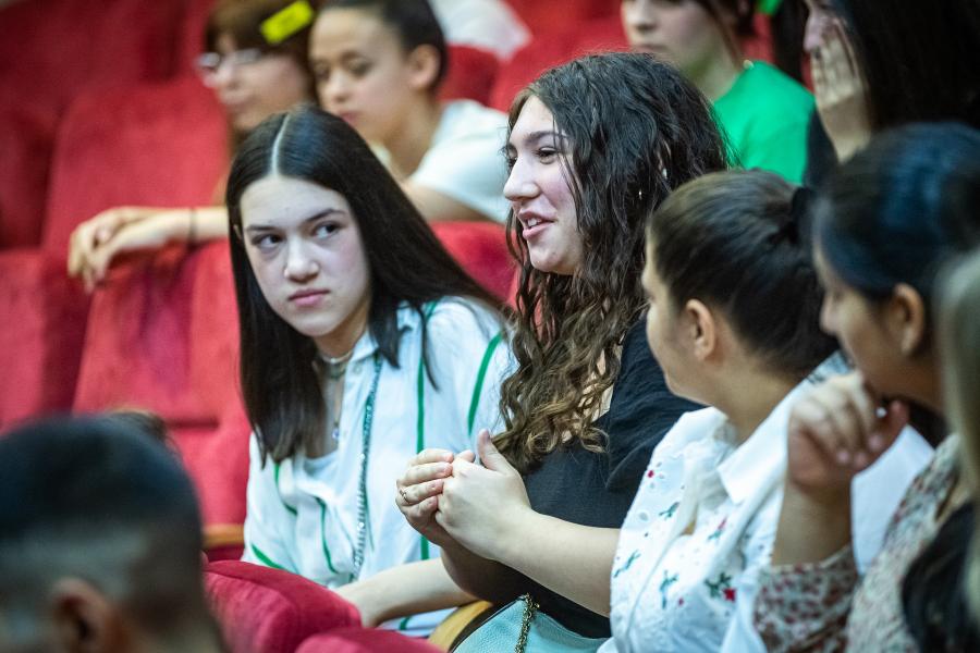 En el acto se debatieron ejemplos reales de incitación al odio