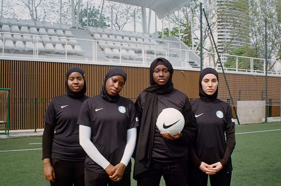 Nous voulons jouer! (We want to play!), Puteaux, France, April 2022, analogue photography by youth laureate Karthoum Dembele. © Karthoum Dembele