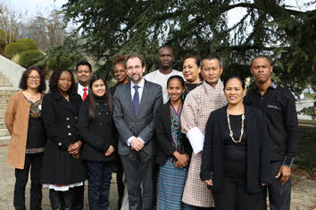 Delegados beneficiarios de los PMA/PEID en el CDH34 con el Alto Comisionado de las Naciones Unidas para los Derechos Humanos, 10 de marzo de 2017