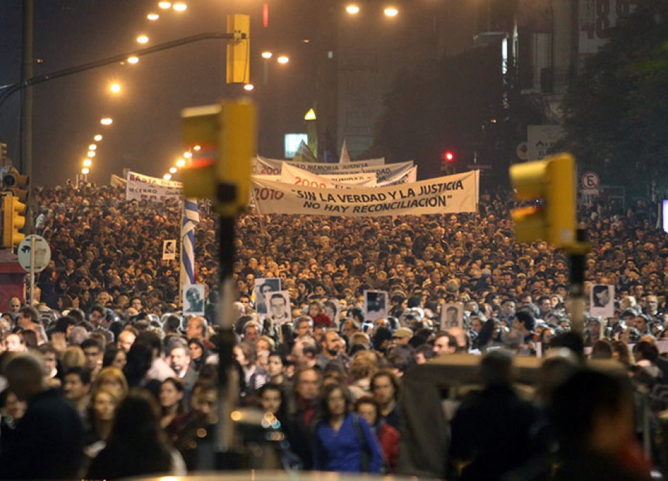 Thousands of Uruguayans attend a silent protest to demand truth and justice for the crimes committed during the military dictatorship (1973-1985) in 2011) ©Ivan Franco/EPA-EFE