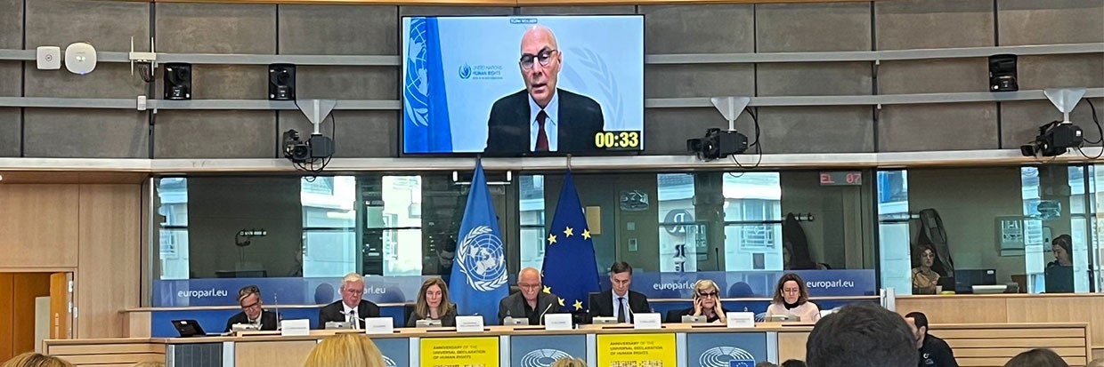 Alto Comisionado de las Naciones Unidas para los Derechos Humanos Volker Türk se dirige al Parlamento Europeo © ACNUDH