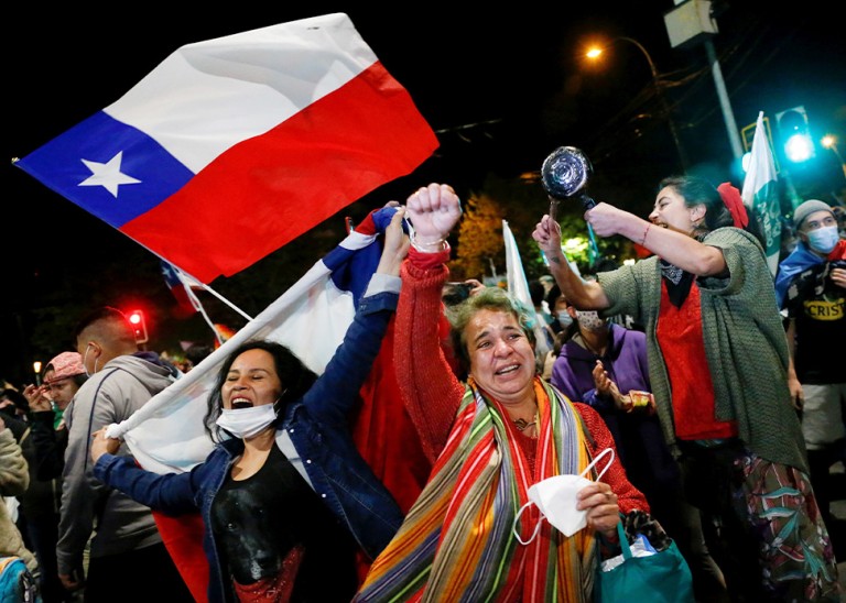 Chileans voted overwhelmingly in favour of drafting a new constitution. REUTERS/Ivan Alvarado